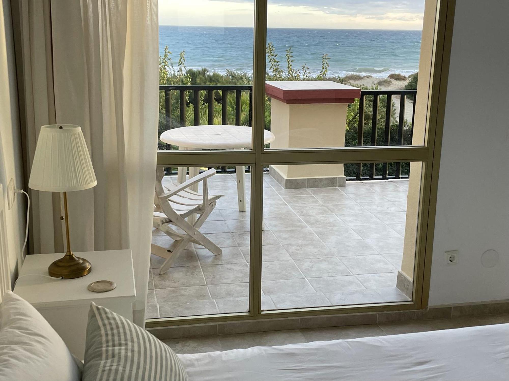 Estudio Con Insuperables Vistas Al Mar: Aparcamiento Marbella Exterior foto