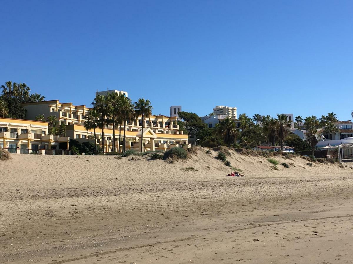 Estudio Con Insuperables Vistas Al Mar: Aparcamiento Marbella Exterior foto